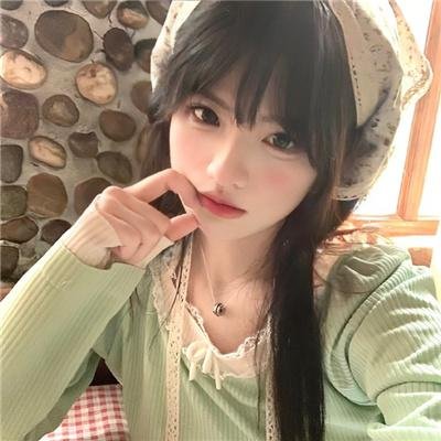红粉争春